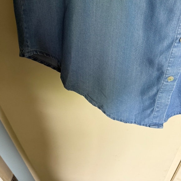 HeartSoul Embroidered Chambray Top Plus Size 1X Boho - Picture 7 of 11